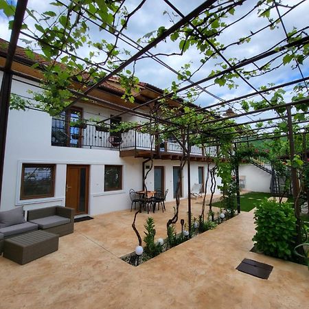 Casa Din Sat Hotel Ieşelniţa Exterior foto